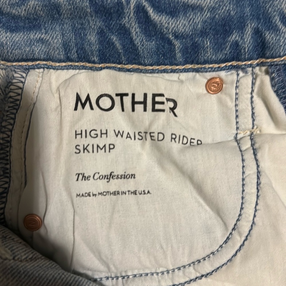 Mother denim high waisted mother skimp in The Confession Superior Mother